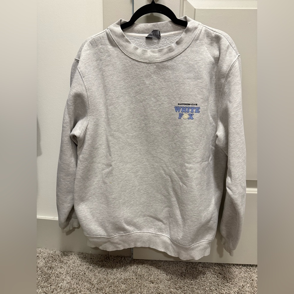 White Fox S/M Grey Happiness Club Sweatshirt. 💕⚡️